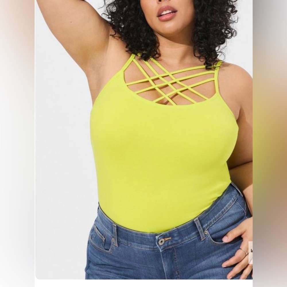 Torrid Foxy Strappy Front Cami Size 0 ( Medium/large )